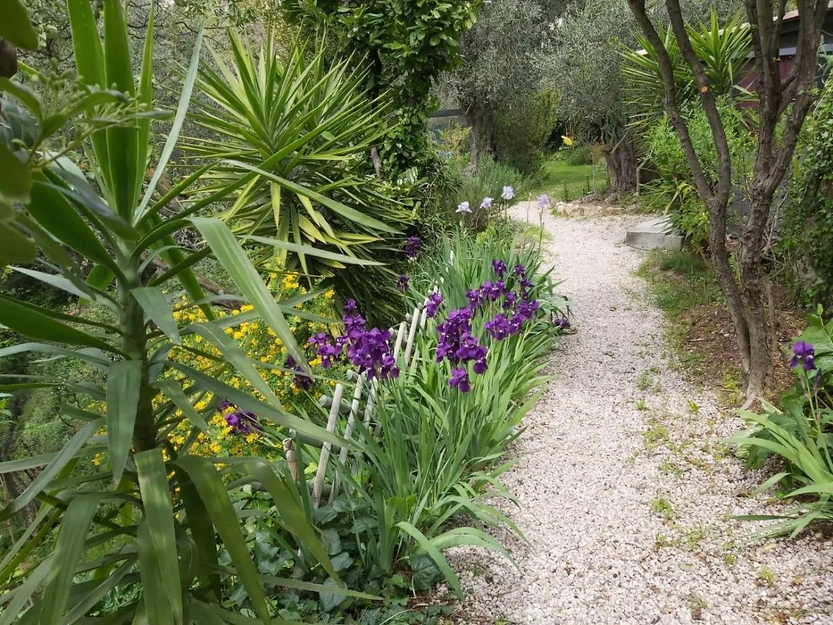 Magagnosc Bastide De La Lauve B&B